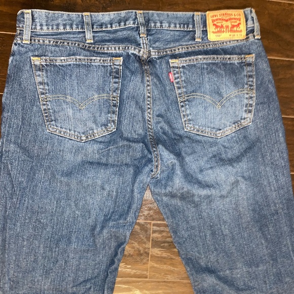 Levi 559 Relaxed Straight Jean - Picture 5 of 6